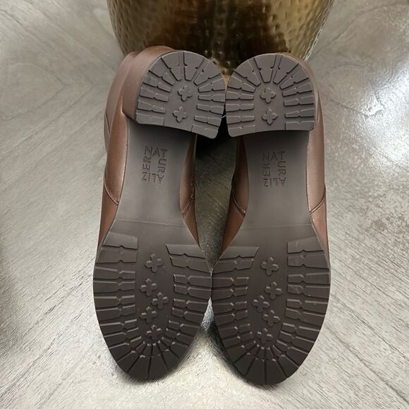 NATURALIZER Bay Chocolate Waterproof Leather - Picture 3 of 13